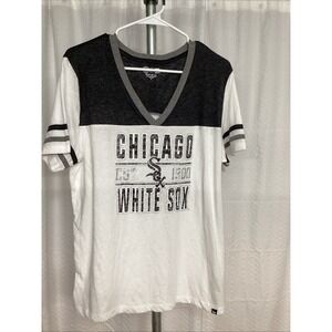 MLB Women's Chicago White Sox Black, Gray, And White Tee Size XL
